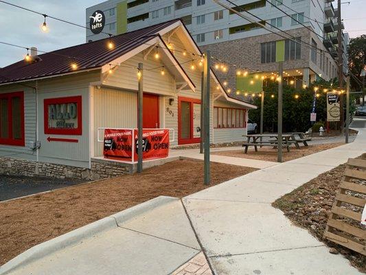 Follow the Arrows to the Mobile Food Park