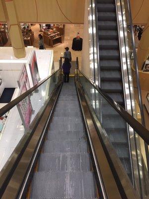 Dillard's Southaven Towne Center escalators