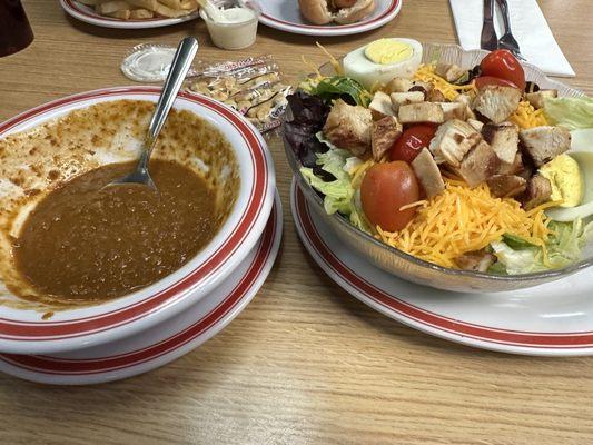 Chili no beans and a grilled chicken salad