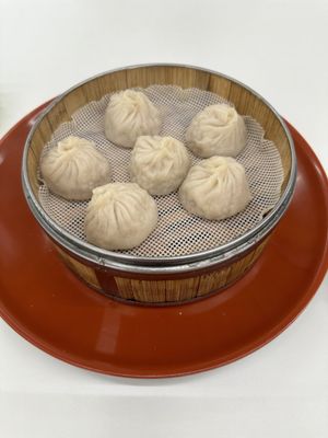 Soup dumplings