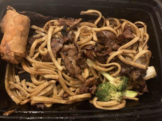 Pork lo mein