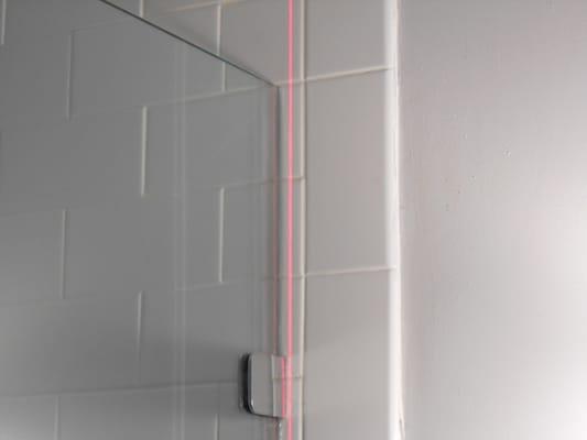 GlassCrafters Inc,Carlstadt,NJ installed my shower doors on 12/23/2014. GlassCrafters Inc claims their glass is level.