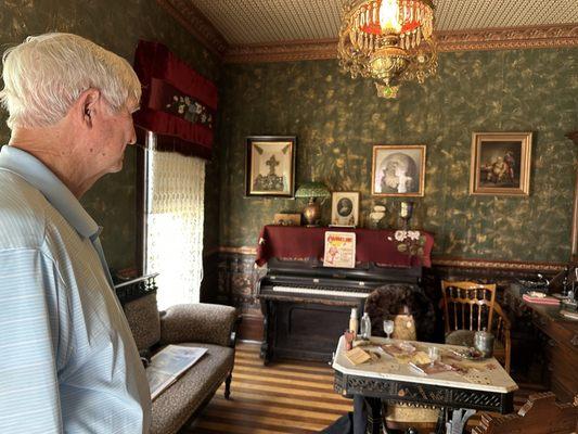 Healy House & Dexter Cabin Museum