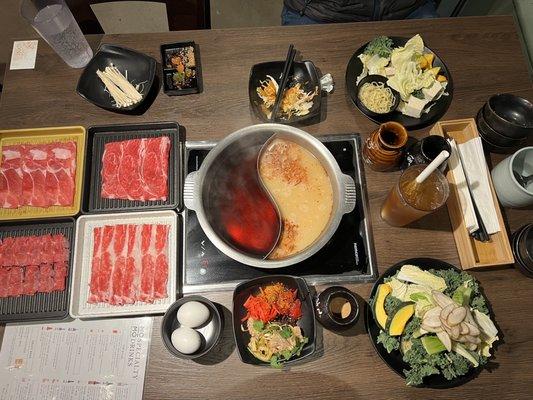 Sukiyaki and tonkotsu broth, all 4 meat varieties, veggies, ramen & eggs