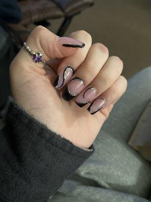 Davi Nails in Moontownship