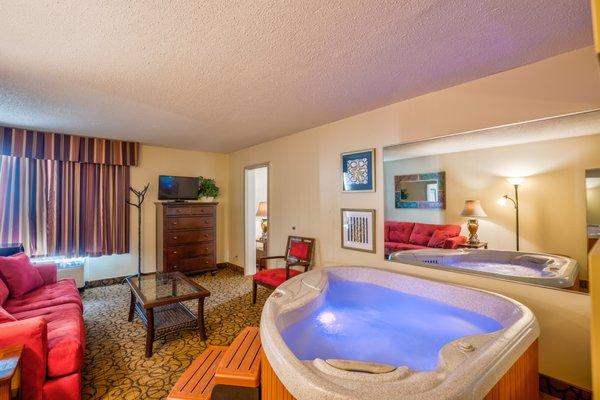 Deluxe King Jacuzzi Suite Living Room