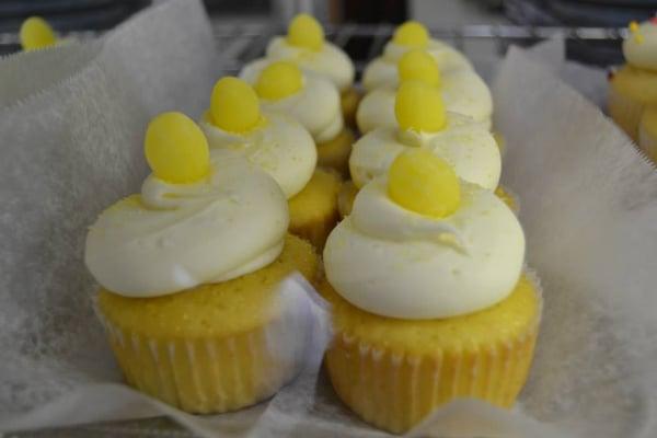 Lemon x3 Cupcakes yum!