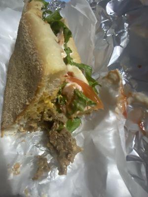 Cheesesteak w/ Mayo,ketchup,cheez wiz,lettuce,& tomatoes