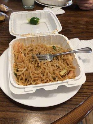 Shrimp Pad Thai, absolutely delicious!