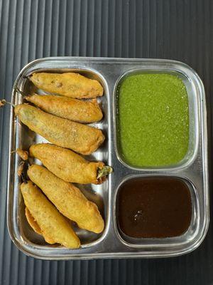 Chilli Peanut Pakoda