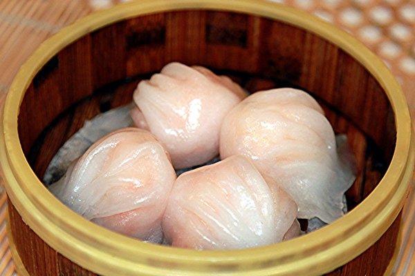 Dim Sum 點心
Shrimp Dumpling 蝦餃