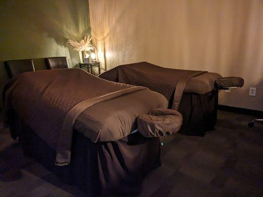 Couples Room at Cedar & Magnolia Day Spa