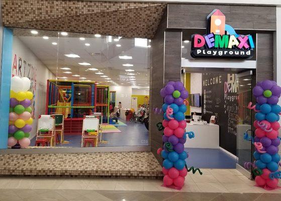 Demaxi playground