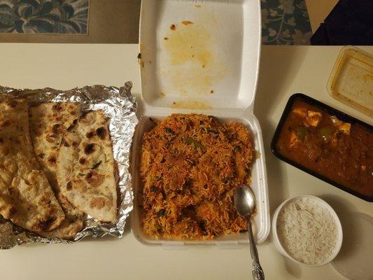 Garlic Naan, Vegetable Biryani, Tofu Curry, Basmati Rice