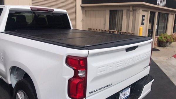 Tonneau cover