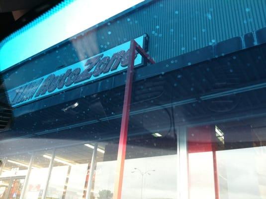 Autozone business sign