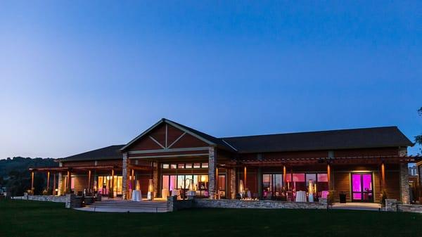 Built from the ground up, the stunning clubhouse is 19,400 sqft of sprawling space, ideal for any event.