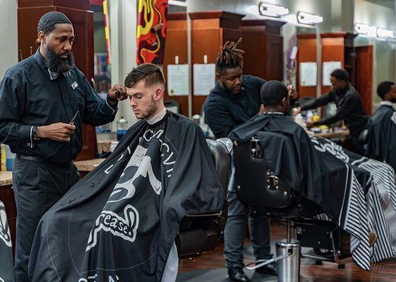 Transforming looks, boosting confidence. Experience the precision and artistry of No Grease barbershop.