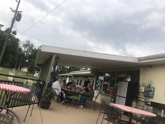 Outdoor dining area