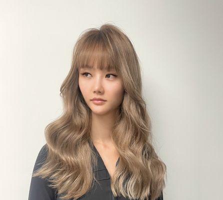 Beige blond color by Yoshiko