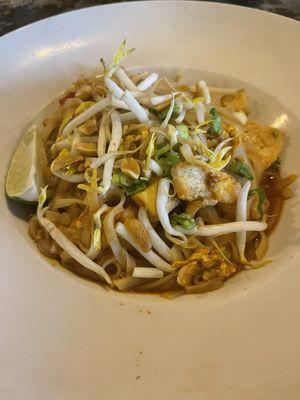 Phat Thai with Chicken