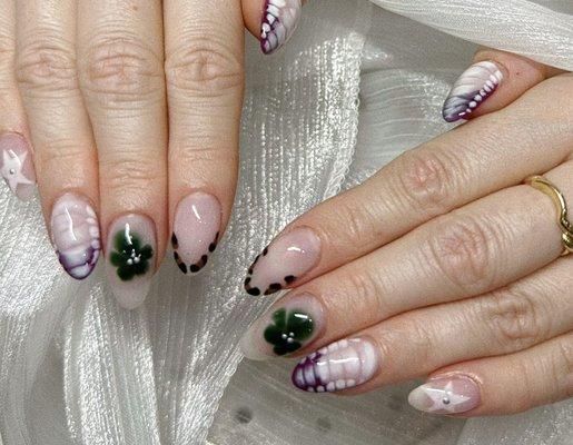 Mint Nail Lounge