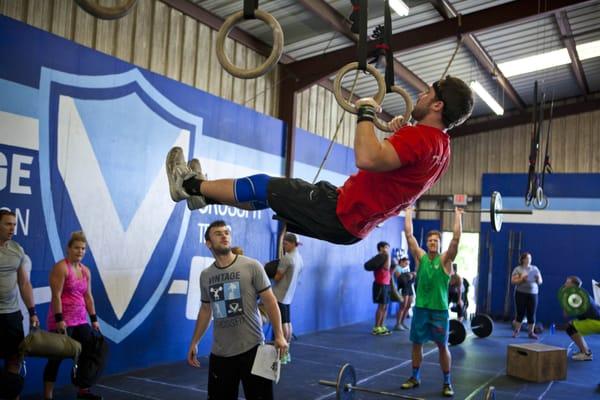 Ring pullups