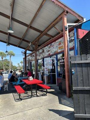 Front entrance to the restaurant