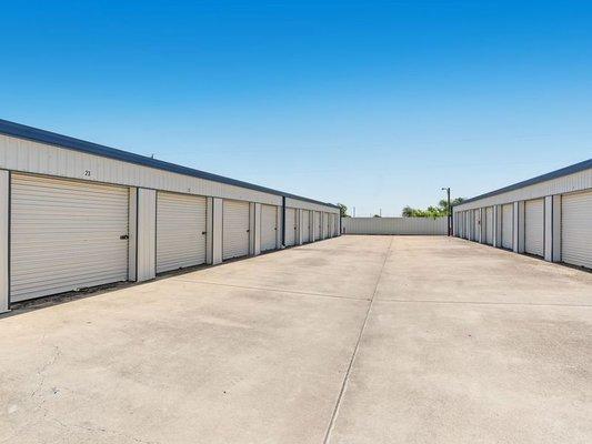 Exterior Units - Extra Space Storage at 1300 W Stan Schlueter Loop, Killeen, TX 76549