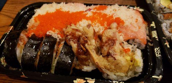 Twin Salmon and Spider Roll (Soft-shelled crab)