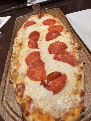 Pepperoni flatbread