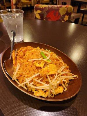 Pad thai chicken