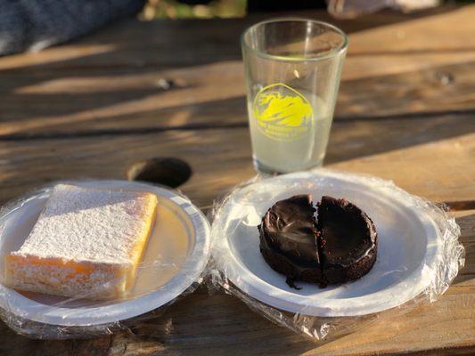 Lemon Bar & Flourless Chocolate Cake