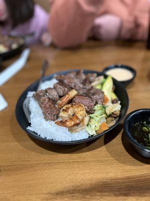 Beef and chicken hibachi bowl