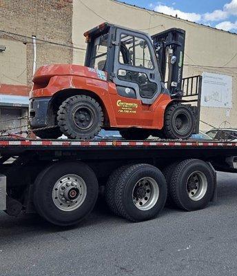 Continental Lift Truck