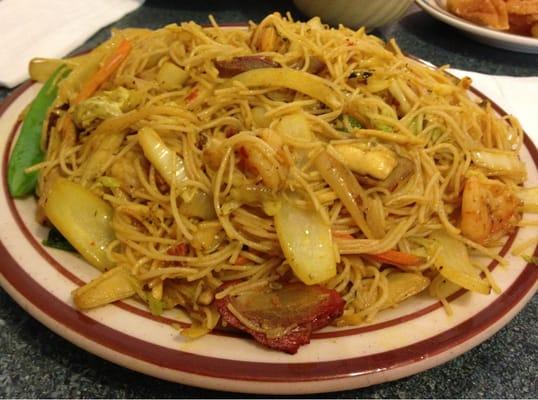 Singapore style rice noodles