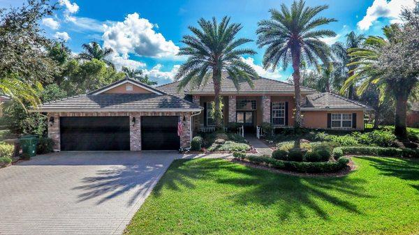 Beautiful Davie Home