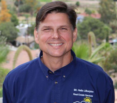 Jason Kardos, is a local Realtor in the Mt. Helix, La Mesa, Casa de Oro, & Spring Valley neighborhoods.