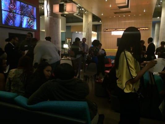 {DBPSN} Meet-Up DRINKS & CONVERSATION MIXER! @ WXYZ BAR