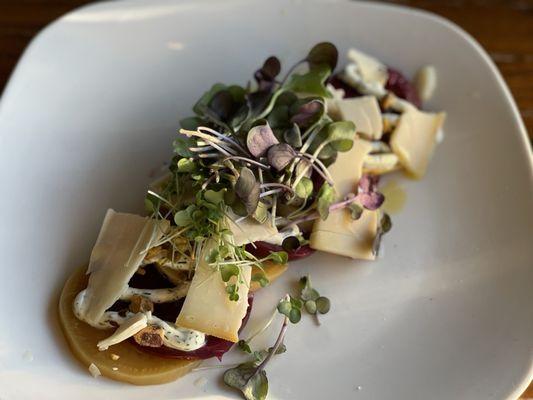 Beet and cheese salad