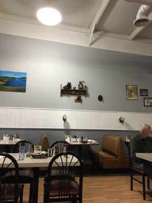 Little bears adorn the Bearfoot Cafe