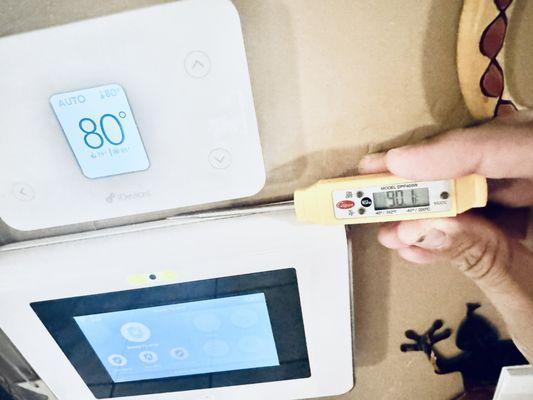 Touchscreen way too close to the thermostat Emitting heat Causing thermostat to be 23° off