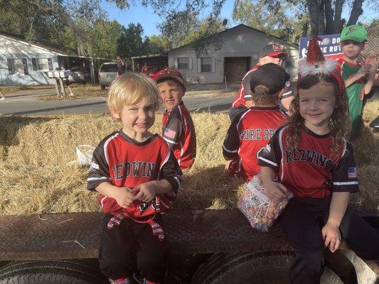 Christmas parade for mount dora