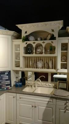 Our showroom has remarkable ideas for all parts of your new kitchen or bath.