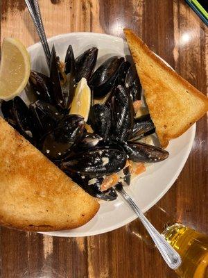 Drunken mussels