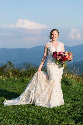 Gorgeous elopement bride