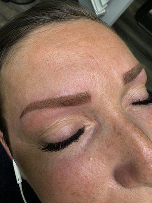 Micro shaded Brows