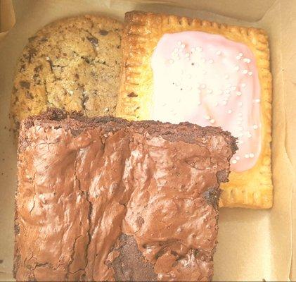 Chocolate Chip Sea Salt cookie, Strawberry pop tart, Chocolate brownie (12/9/21)