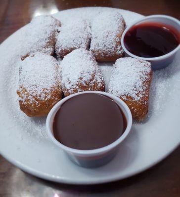 Beignets for dessert