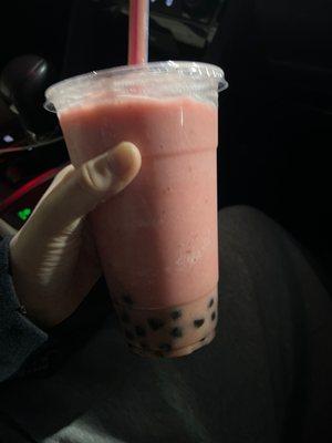 Strawberry banana smoothie with boba